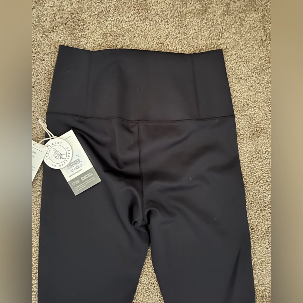 NWT Vuori evolve leggings black size S
